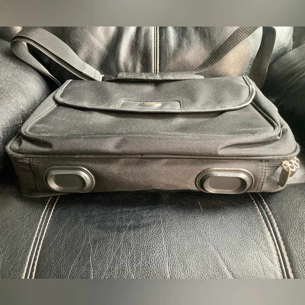 Tarsus Black Canvas Laptop Briefcase